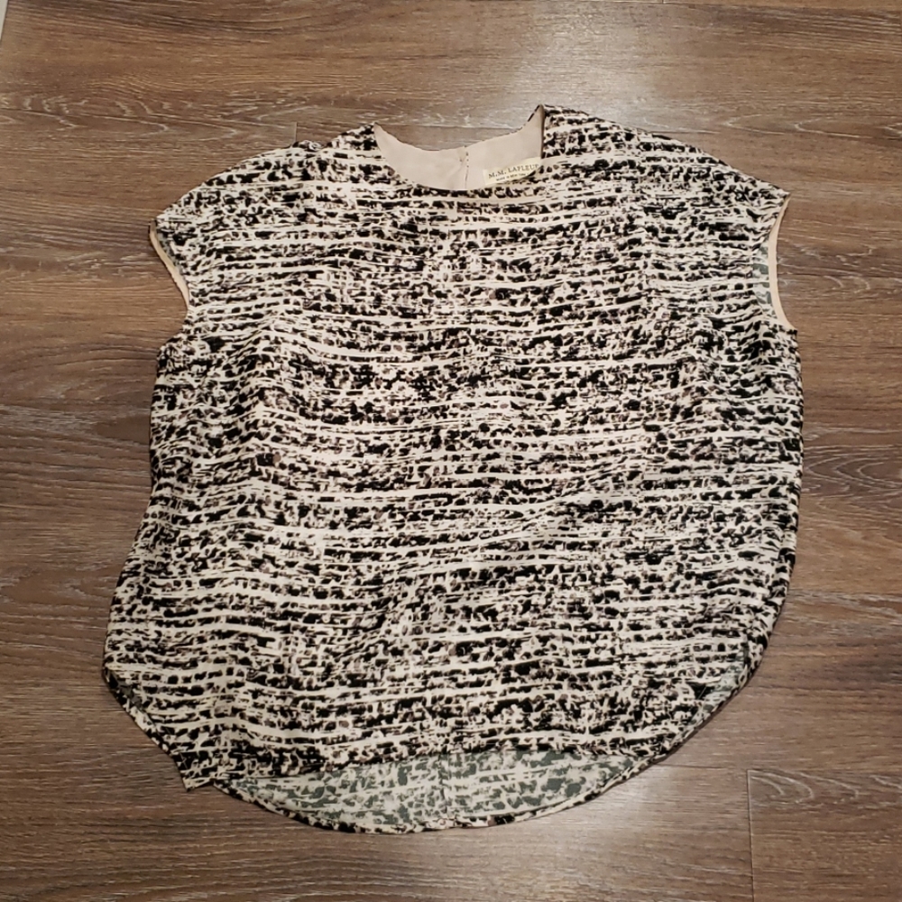MM Lafleur Dolman Top in size small.